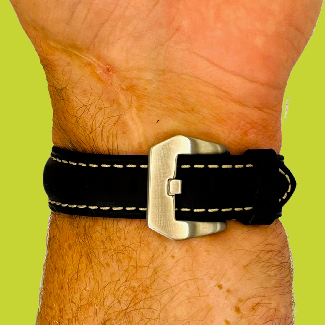 black-silver-buckle-samsung-galaxy-watch-6-(40mm)-watch-straps-nz-retro-leather-watch-bands-aus