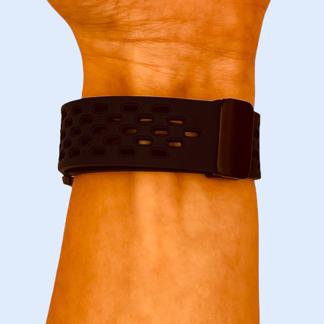 black-magnetic-sports-coros-nomad-watch-straps-nz-magnetic-sports-watch-bands-aus