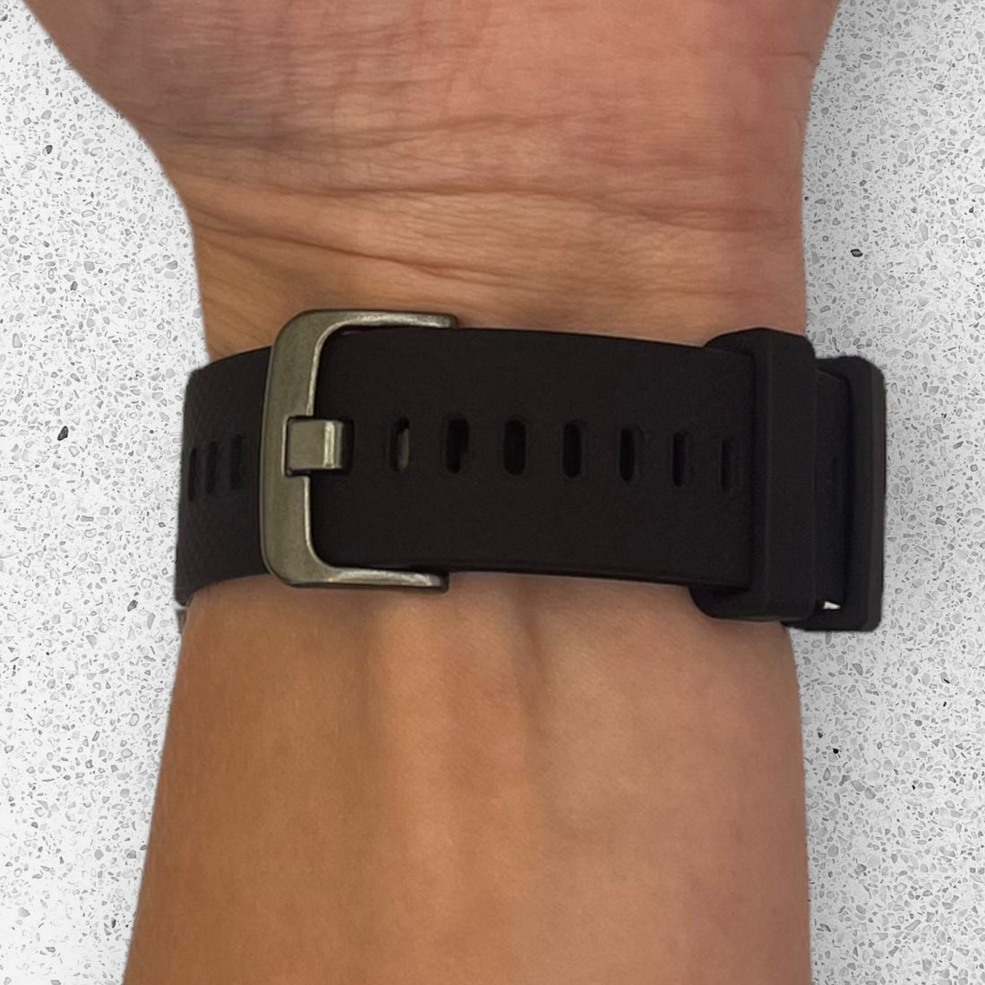 black-polar-vantage-m-watch-straps-nz-silicone-watch-bands-aus