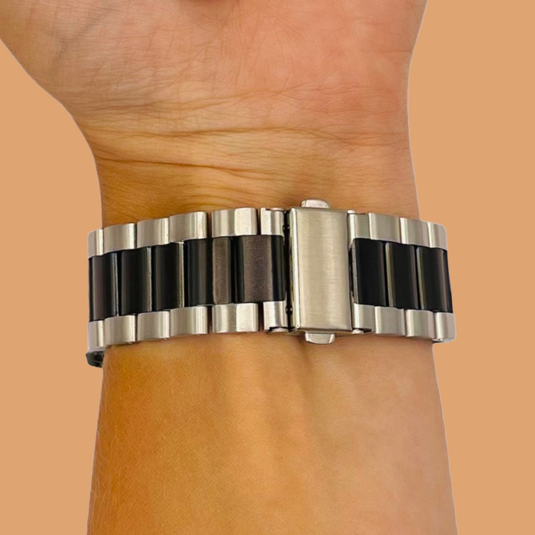 silver-black-metal-garmin-vivoactive-6--watch-straps-nz-stainless-steel-link-watch-bands-aus-991015