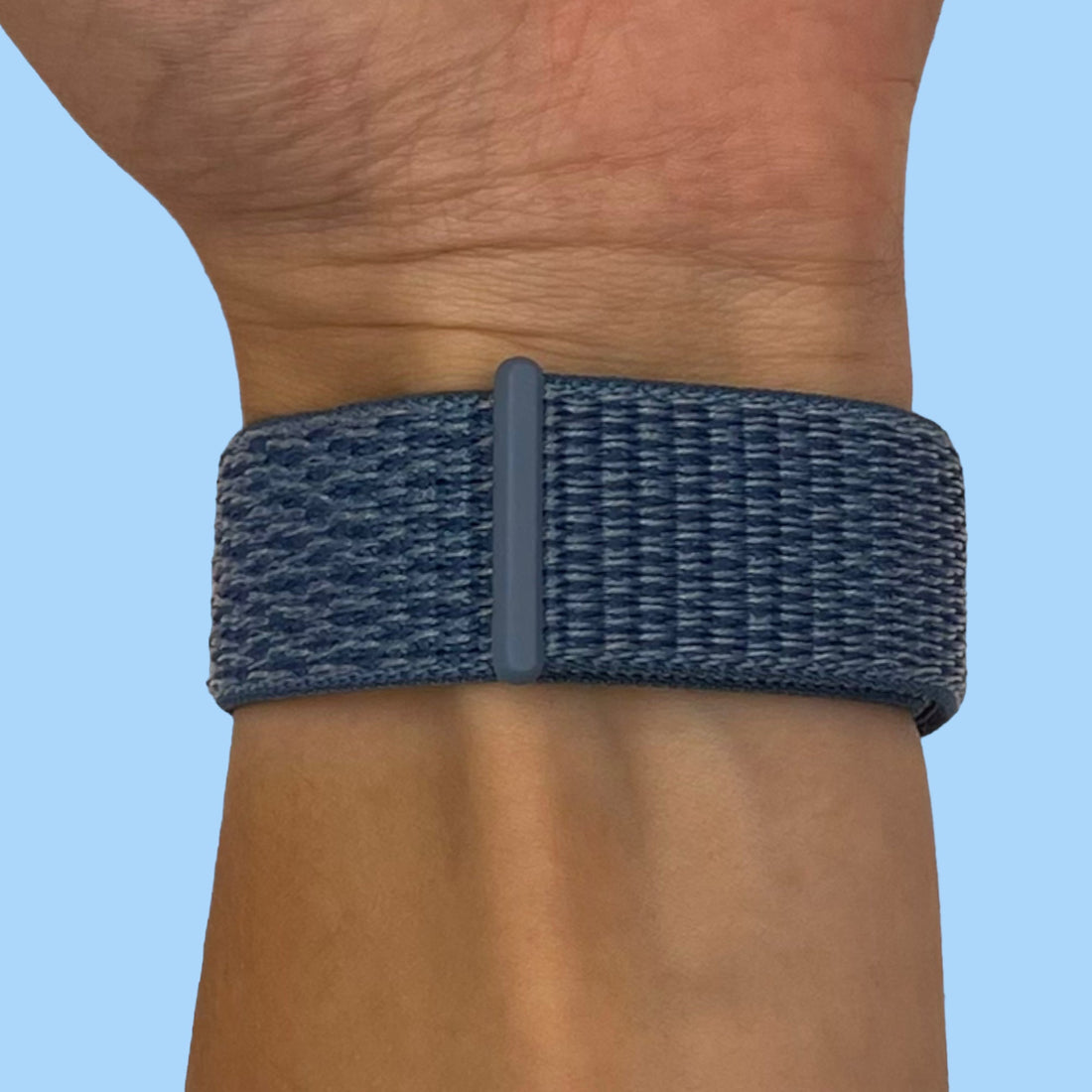 navy-blue-995509