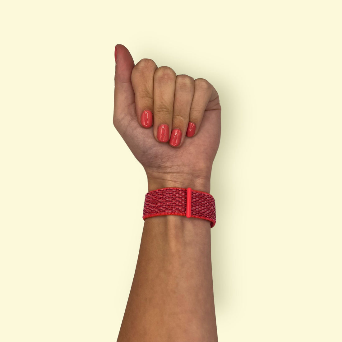 red-995541