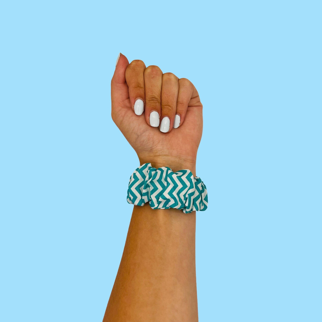 blue-and-white-garmin-venu-2-watch-straps-nz-scrunchies-watch-bands-aus-995862