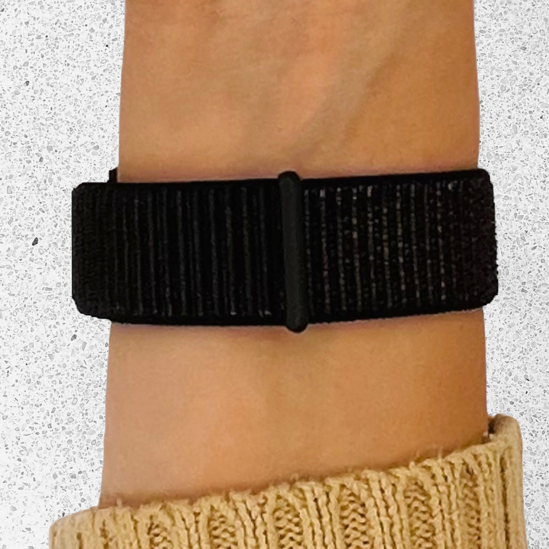 black-995508